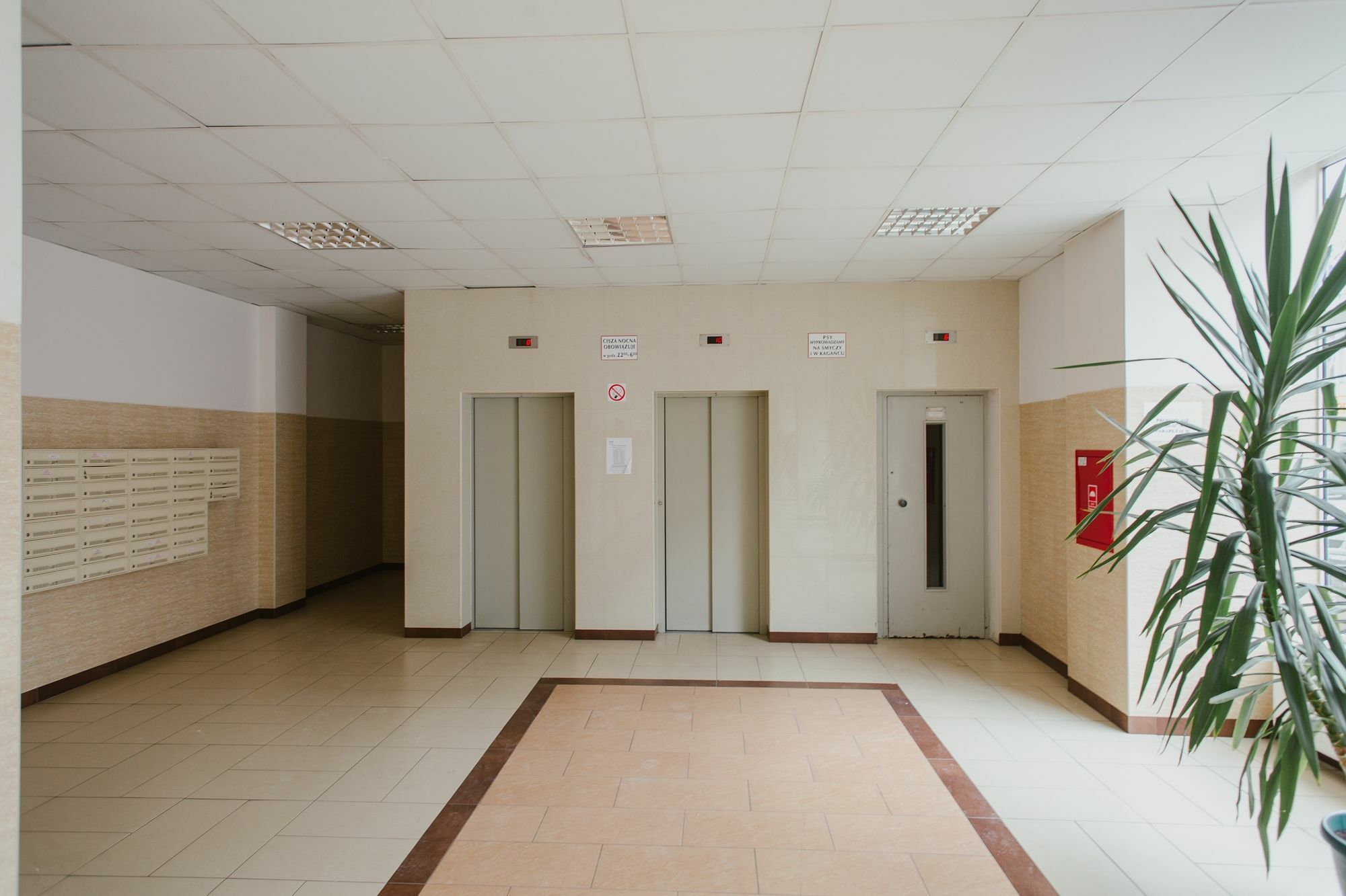 Shortstaypoland Grzybowska Warsawa Bagian luar foto